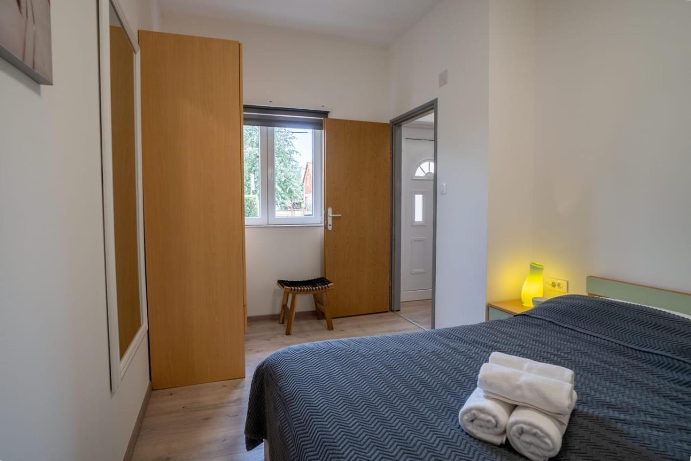 Apartman Mihovil Gospić Eksteriør bilde