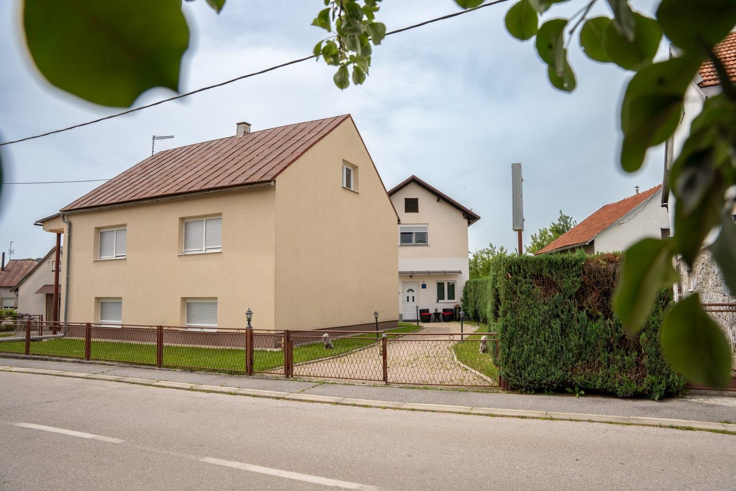 Apartman Mihovil Gospić Eksteriør bilde