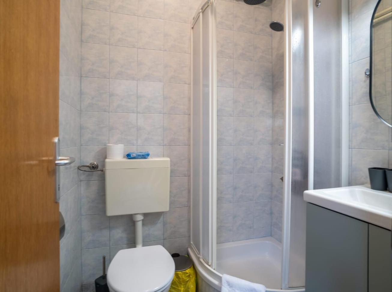 Apartman Mihovil Gospić Eksteriør bilde